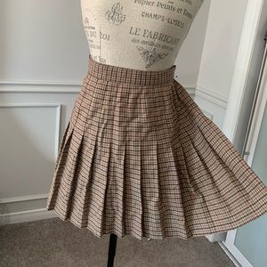 Vintage Hechter Pleated Tennis skirt (Burberry patterns)